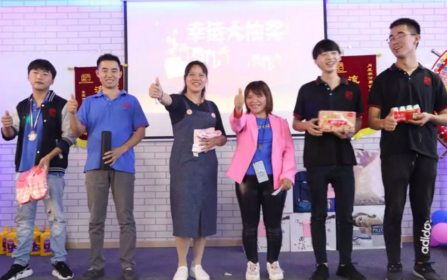 �|ݸ��һ�옷(l��)��(hu��)�h��Ƭ10